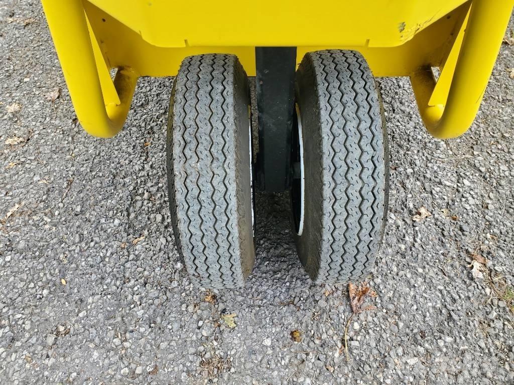 Columbia SC100 Towing truck