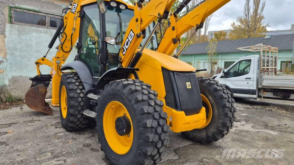JCB 4 CX TLB's