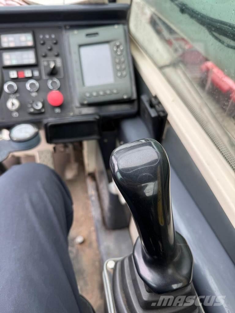 Terex AC40 All terrain cranes