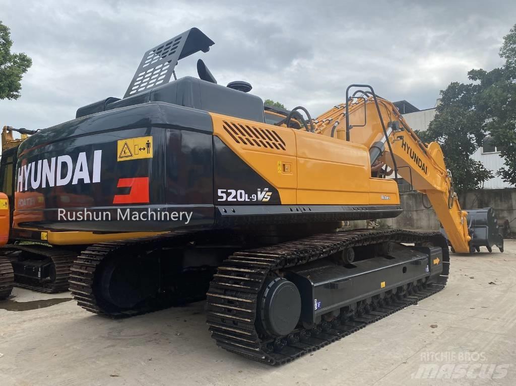 Hyundai R520 Crawler excavators