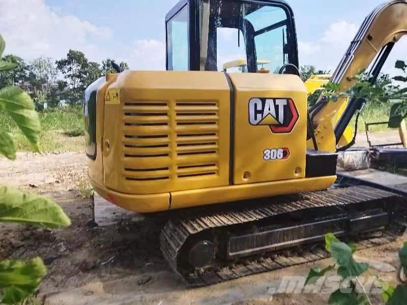 CAT 306 Mini excavators < 7t