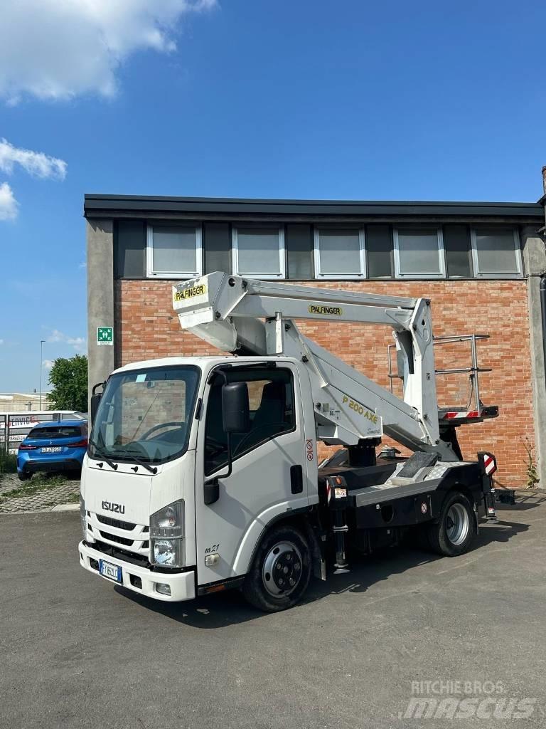Palfinger P 200 AXE Truck mounted aerial platforms