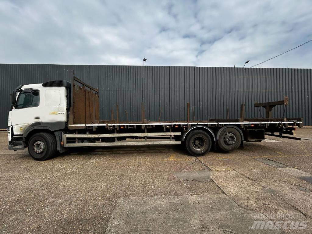 Volvo FM 330 Flatbed/Dropside trucks
