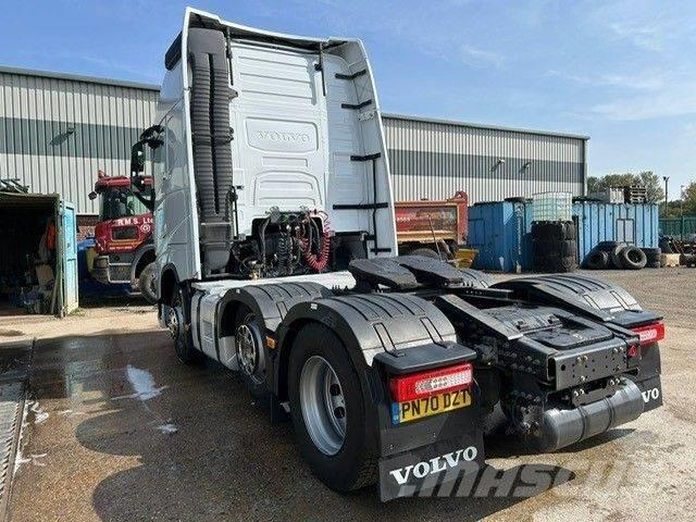 Volvo FH460 G/T XL Truck Tractor Units