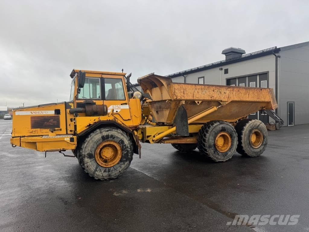 Volvo A 25 C 6x6 Articulated Haulers