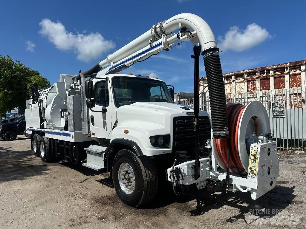 Freightliner 114 SD Sewage disposal Trucks