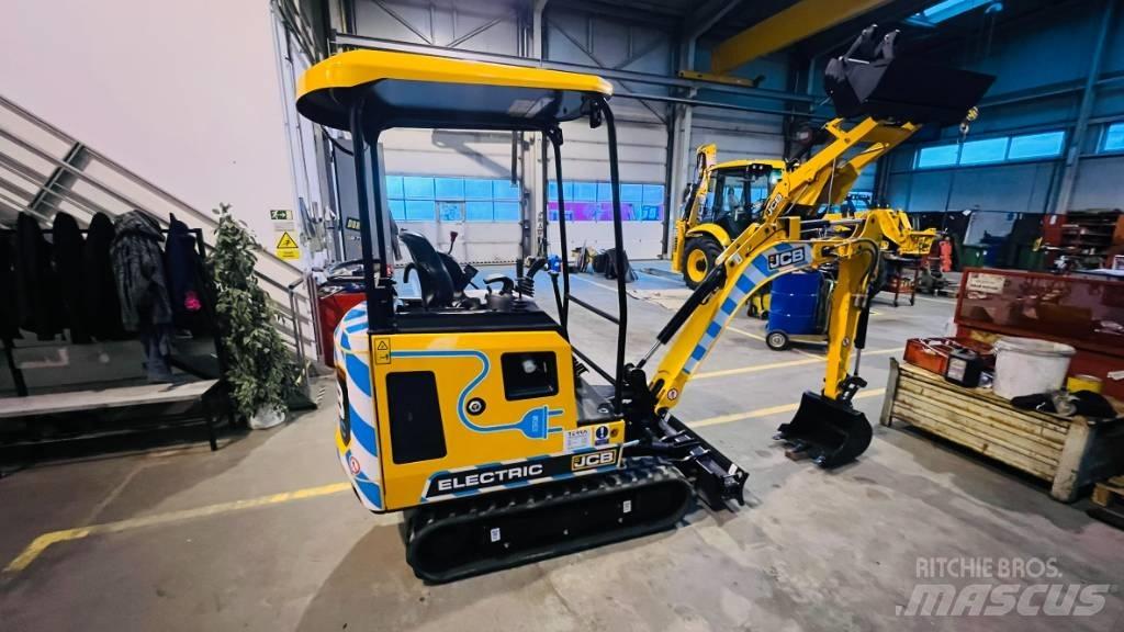 JCB 19 Etec Mini excavators < 7t