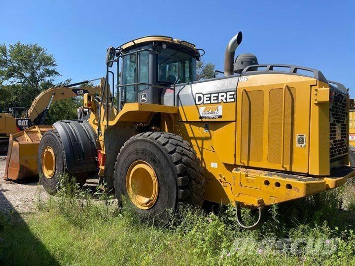 John Deere 824K-II Wheel loaders