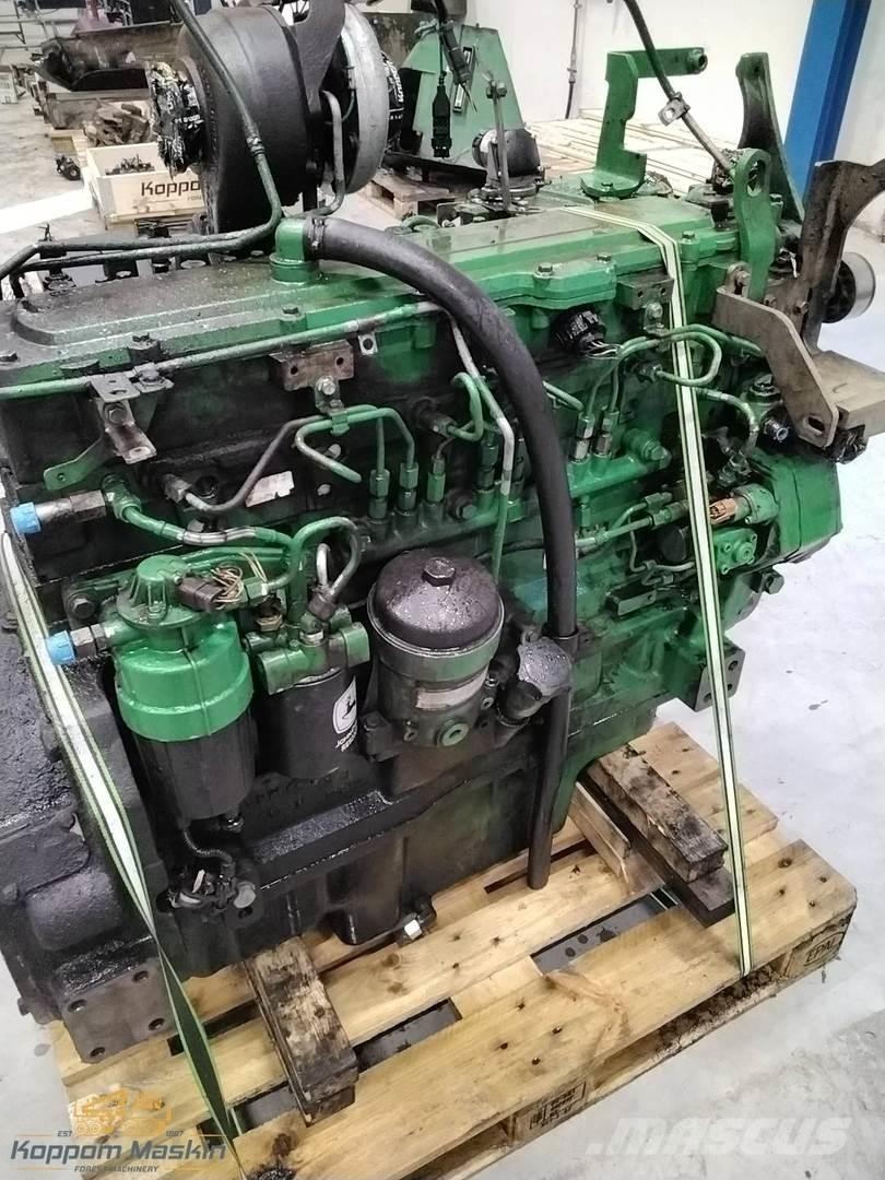 John Deere 1910E Engines