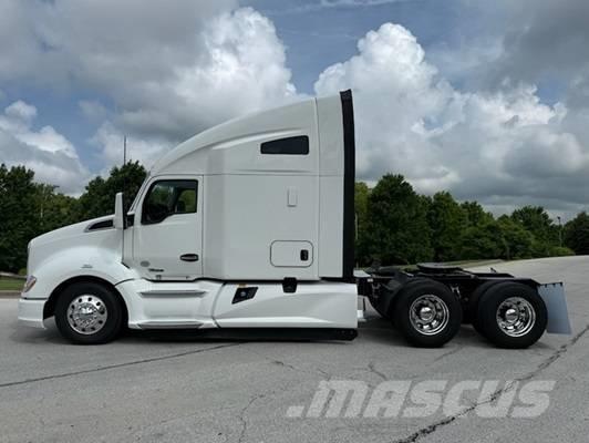 Kenworth T 680 Truck Tractor Units