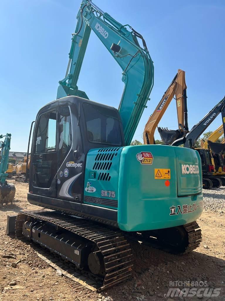 Kobelco SK 75 Mini excavators < 7t