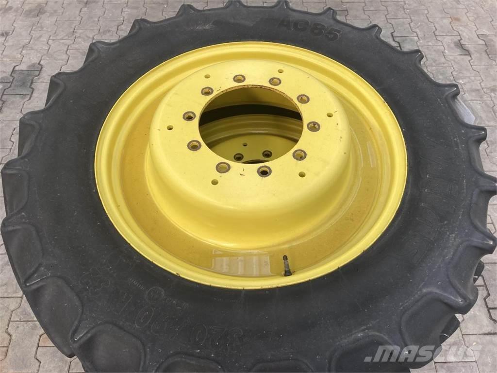 Mitas 320/90R32 Tyres, wheels and rims