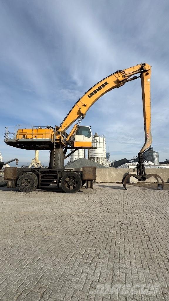 Liebherr A 944 C HD Waste / industry handlers
