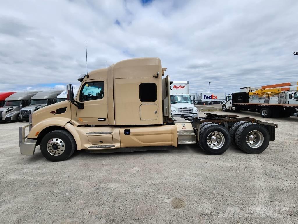 Peterbilt 579 Truck Tractor Units