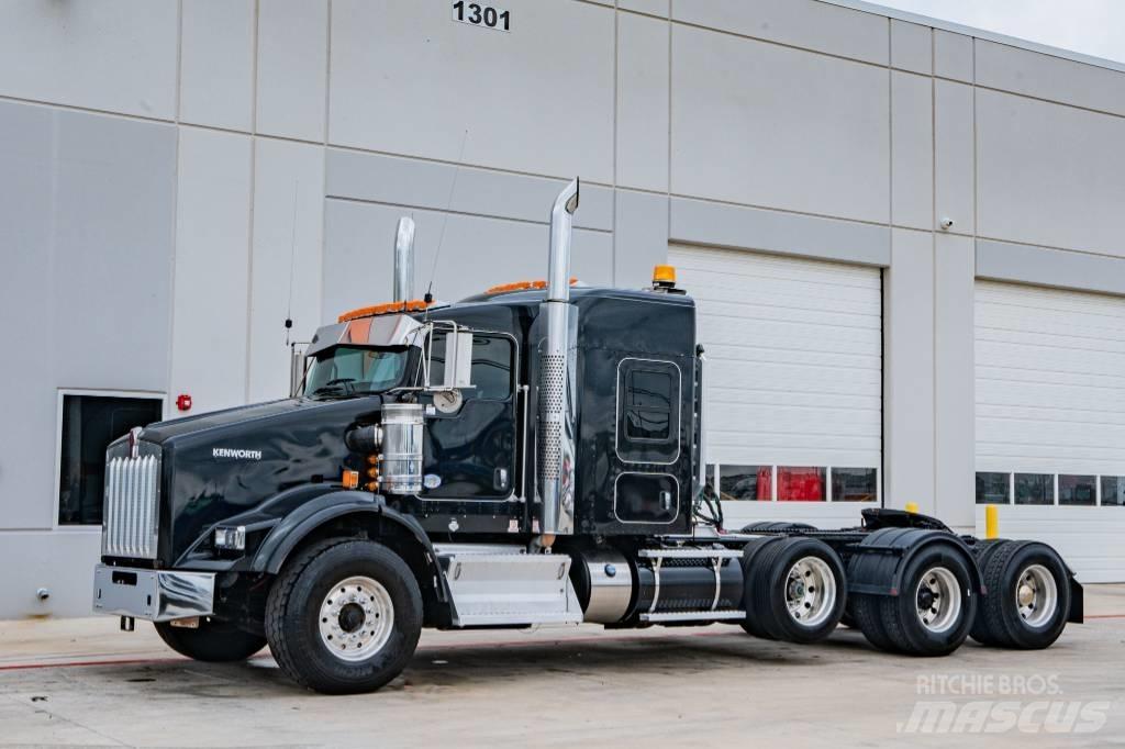 Kenworth T800 Truck Tractor Units