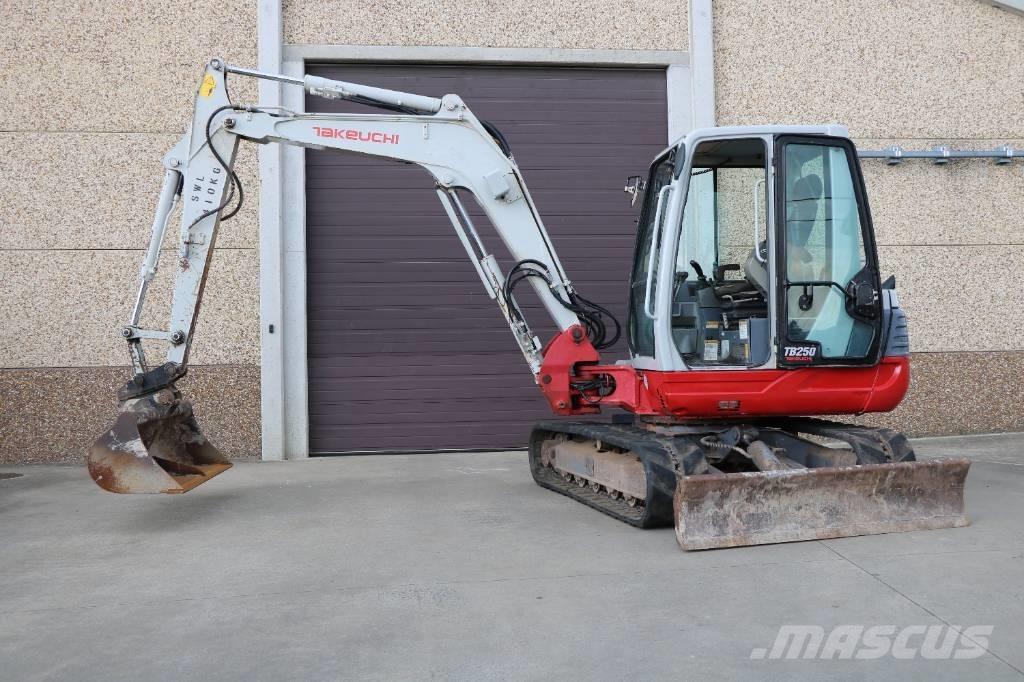 Takeuchi TB 250 Mini excavators < 7t