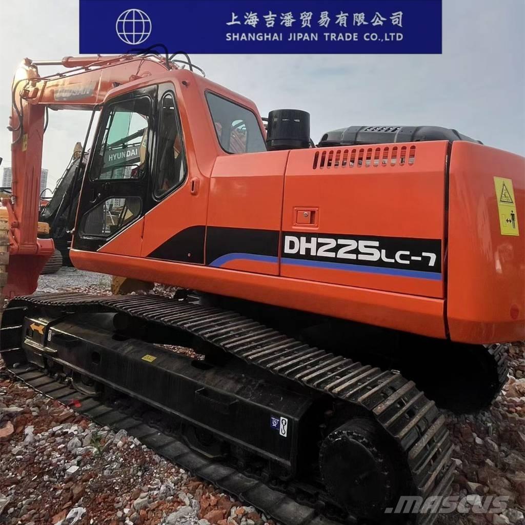 Doosan DH 225 Crawler excavators