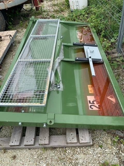 Fliegl Rückwand Tipper trailers