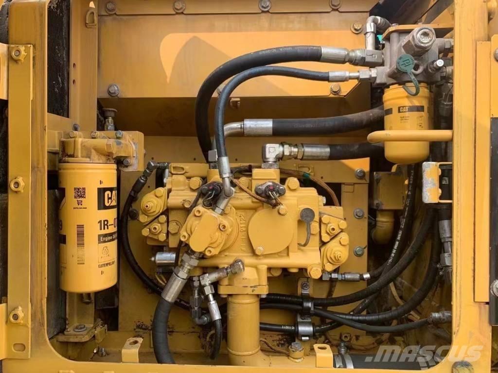 CAT 315 D Crawler excavators