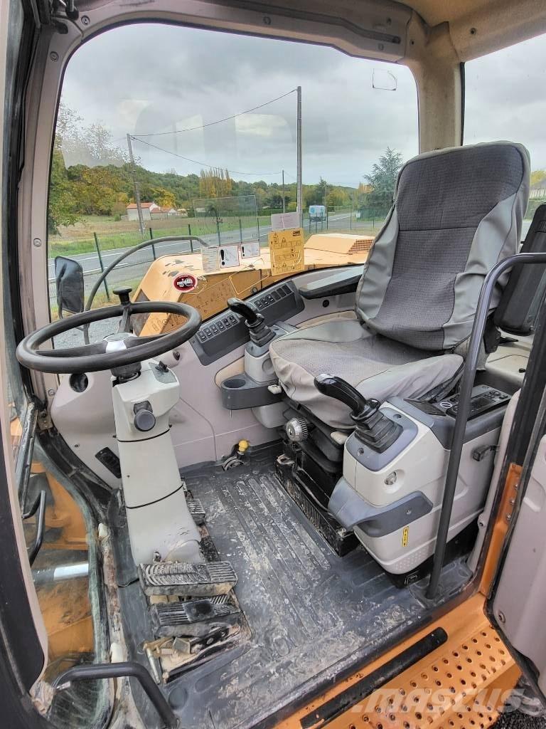 CASE WX 125 Wheeled excavators