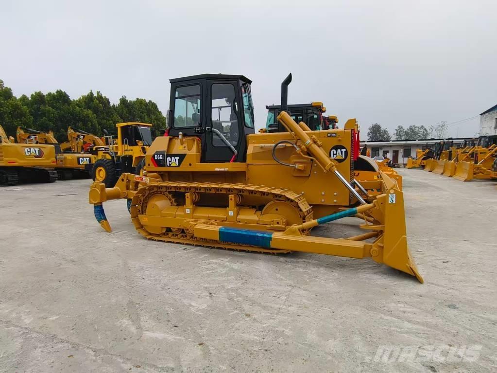 SDLG D6G Crawler dozers