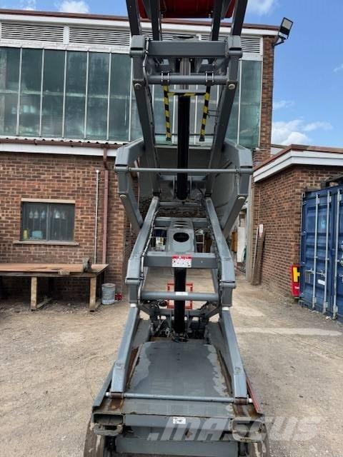 SkyJack SJ 4632 Scissor lifts