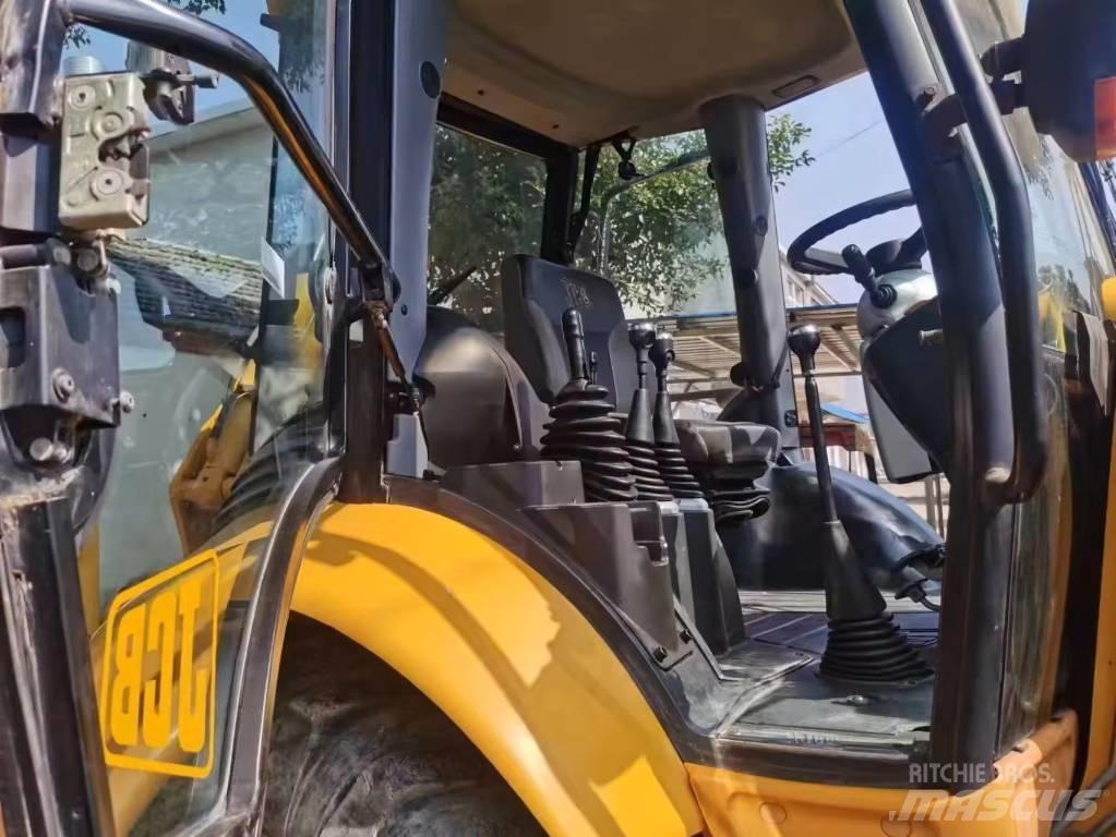 JCB 3 CX TLB's