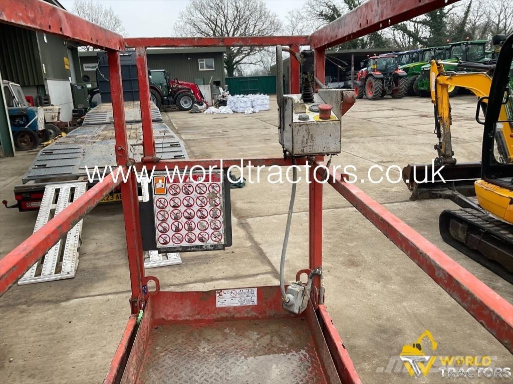 SkyJack SJ III 3219 Scissor lifts