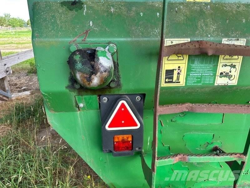 Keenan 115 FP Receiving hoppers, blowers and elevators