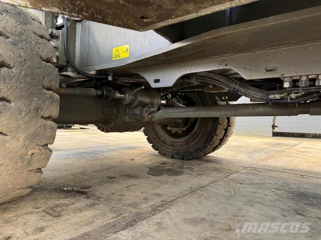 Sennebogen 825M E Waste / industry handlers