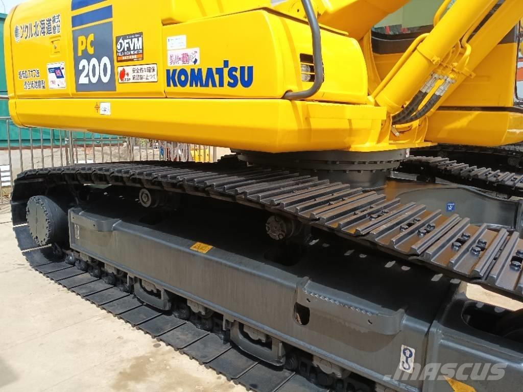 Komatsu PC200-8 Crawler excavators