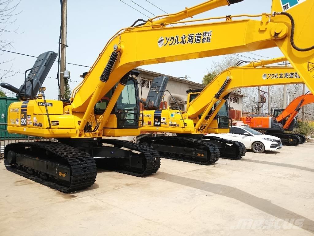 Komatsu PC200-8 Crawler excavators