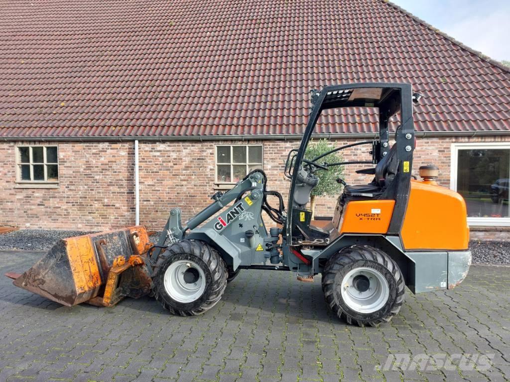 GiANT V 452 T X-tra Mini loaders