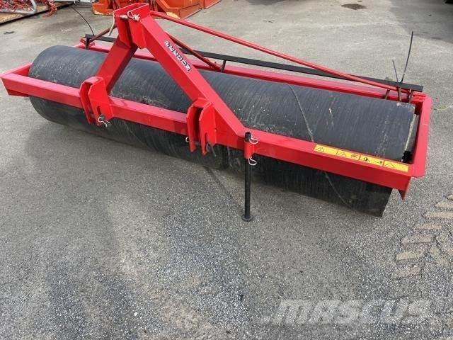 Peecon LR250 Farming rollers