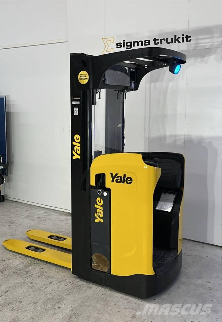 Yale MS 16 S Self propelled stackers