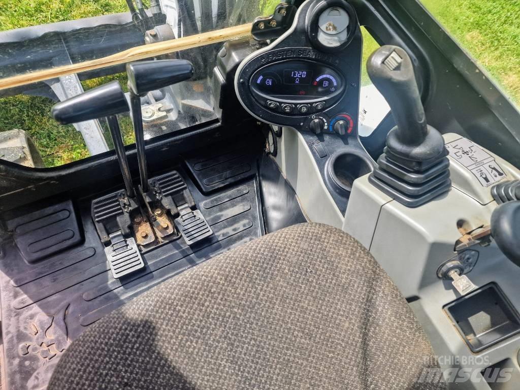 Bobcat E 55 Mini excavators < 7t