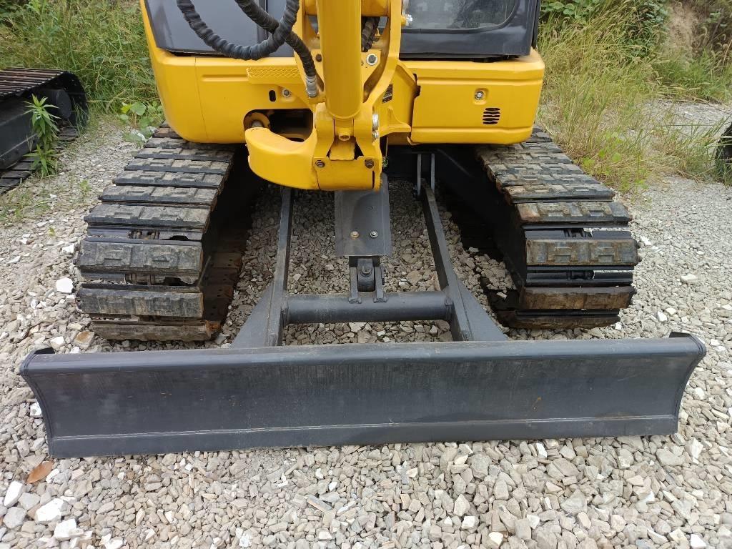 Komatsu PC 50 MR Mini excavators < 7t