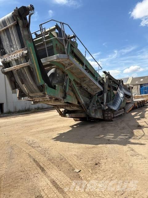 McCloskey S130 Mobile screeners