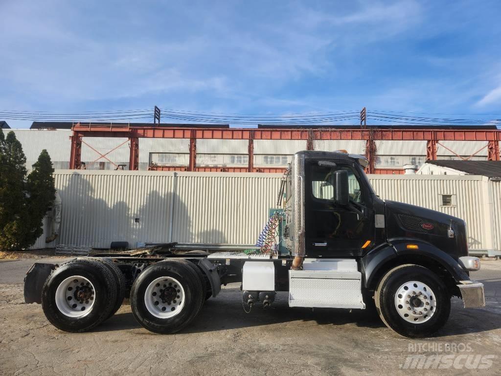Peterbilt 567 Truck Tractor Units