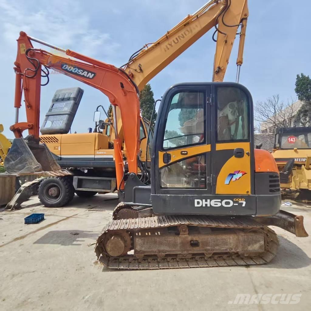 Doosan DH 60-7 Mini excavators < 7t