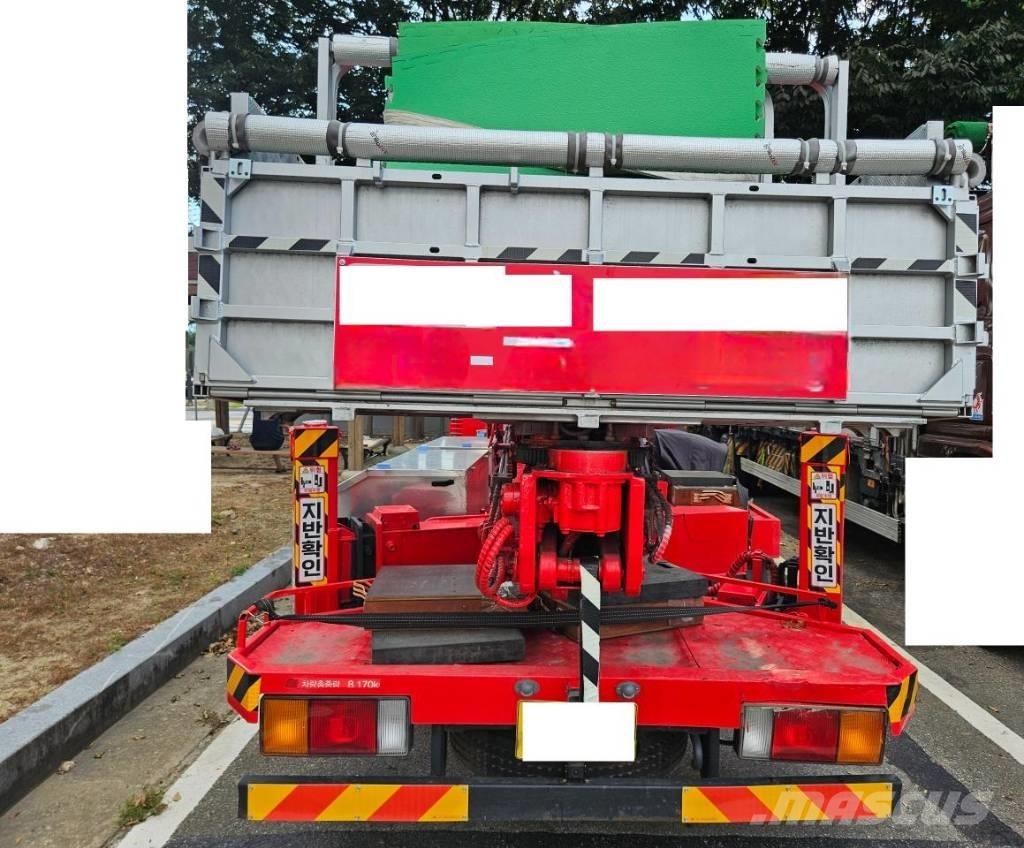 Hansin HS2750 Truck mounted aerial platforms