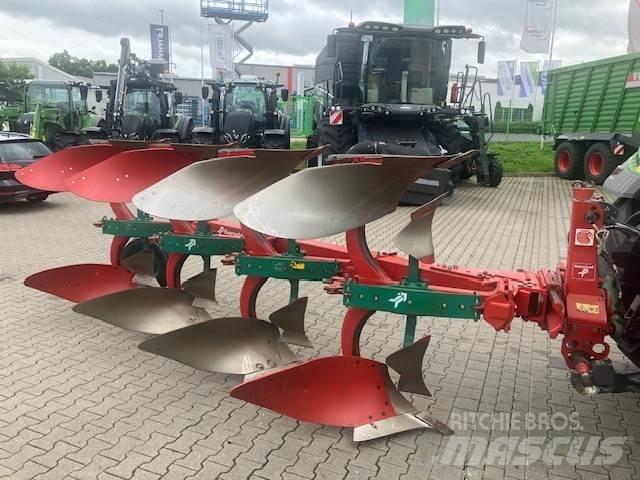 Kverneland EM 100 Ploughs