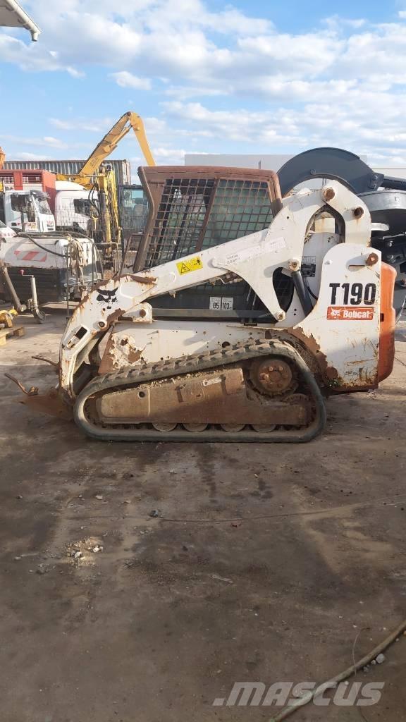 Bobcat T 190 Crawler FEL's