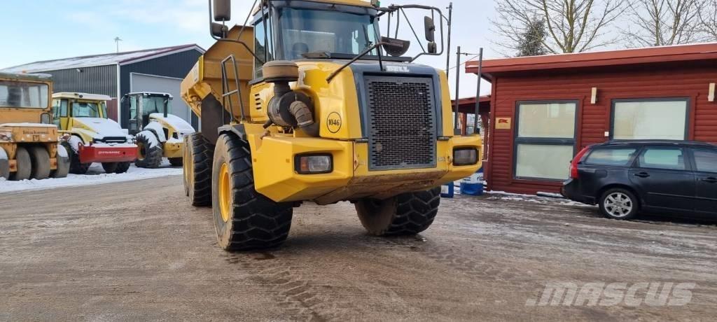 Bell B 30 D 6X6 Articulated Haulers