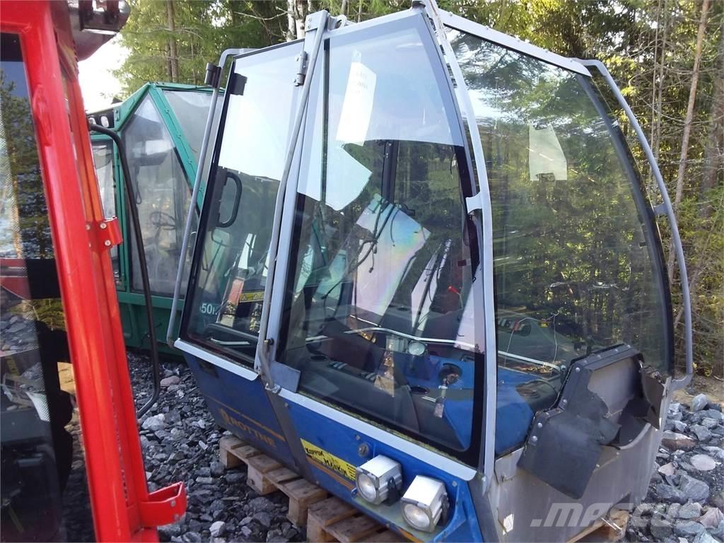 Rottne F18 Cabins and interior