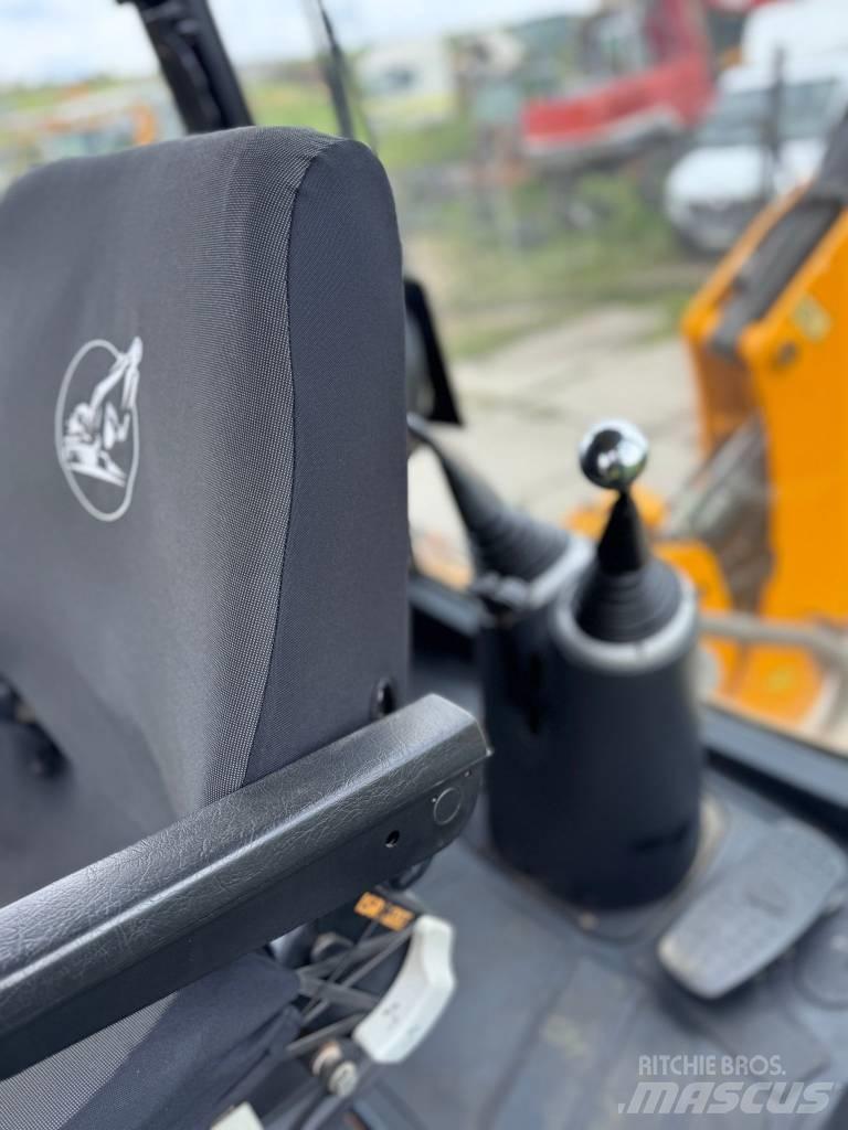 JCB 3CX TLB's