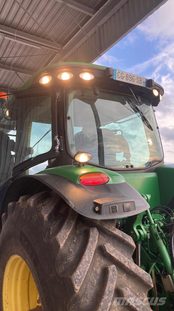 John Deere 7260R Tractors
