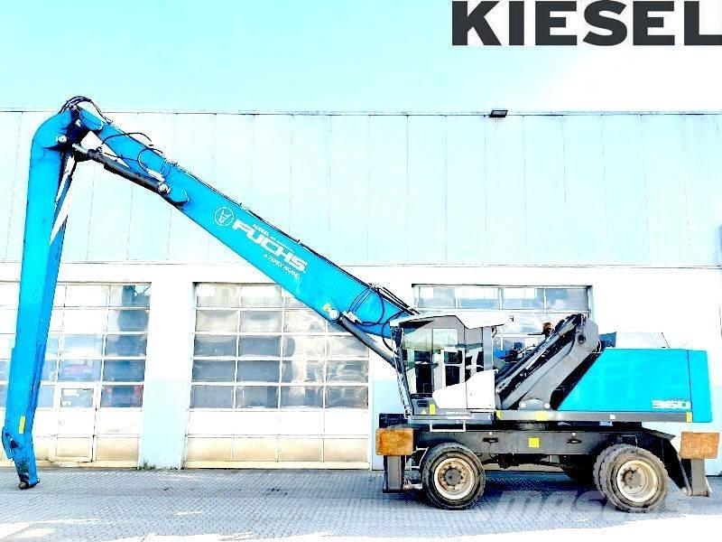 Fuchs MHL 360 F Waste / industry handlers