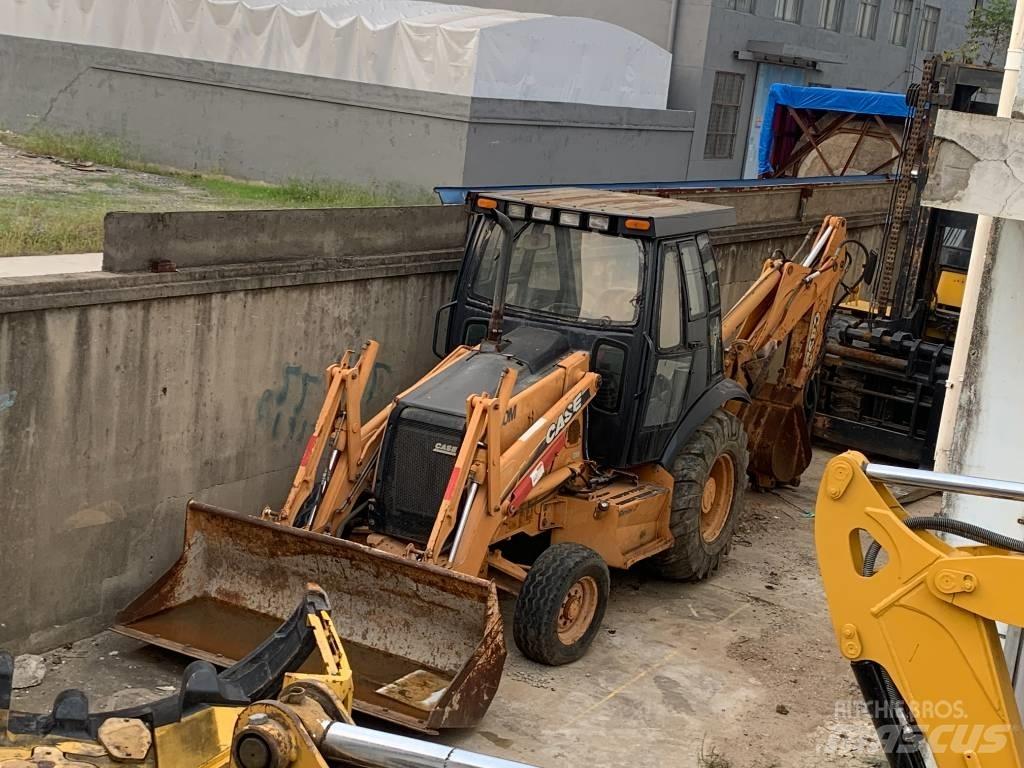CASE 580 M TLB's