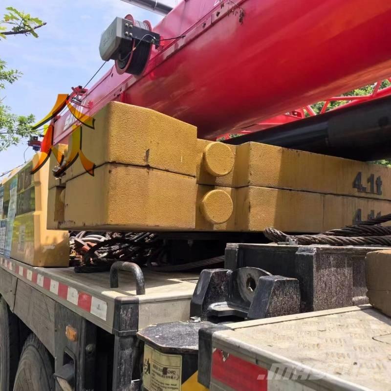 Sany STC 800 All terrain cranes
